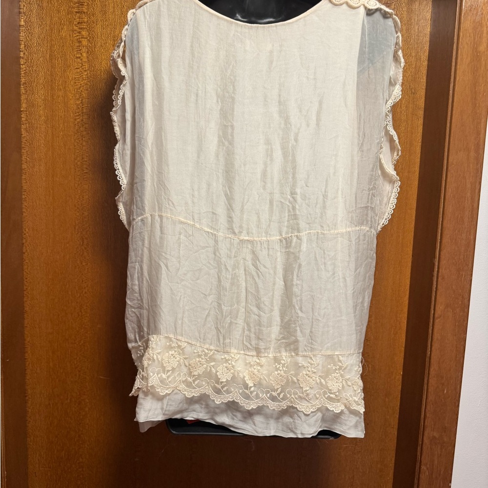 Angel Cream Ruffled Tank Top - Picture 2 of 7